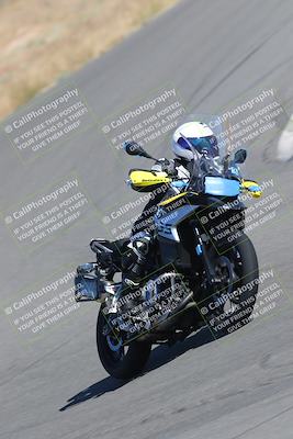 media/Nov-12-2023-Classic Track Days (Sun) [[11f17acb81]]/Group 3/session 2 turn 9/